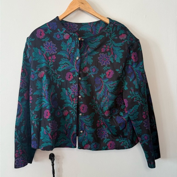 Courtwell Jackets & Blazers - 80s Vintage Plus Size Floral Jacket Size 22 w/ Shoulder Pads & Metal Buttons